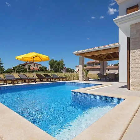 Fortuna Holiday home *